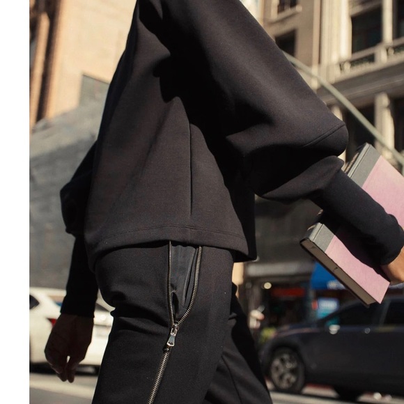 Gravitas REBEL SWEATSHIRT - Picture 13 of 15